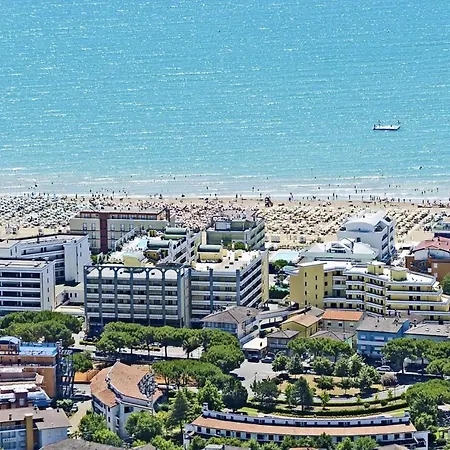 Cristoforo Colombo - Carraro Immobiliare - Family Apartment