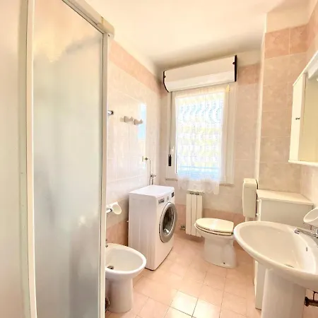 Cristoforo Colombo - Carraro Immobiliare - Family Apartment *